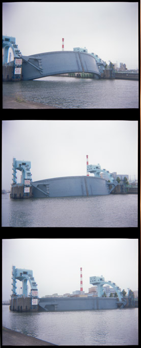 ゆっくり閉じていく